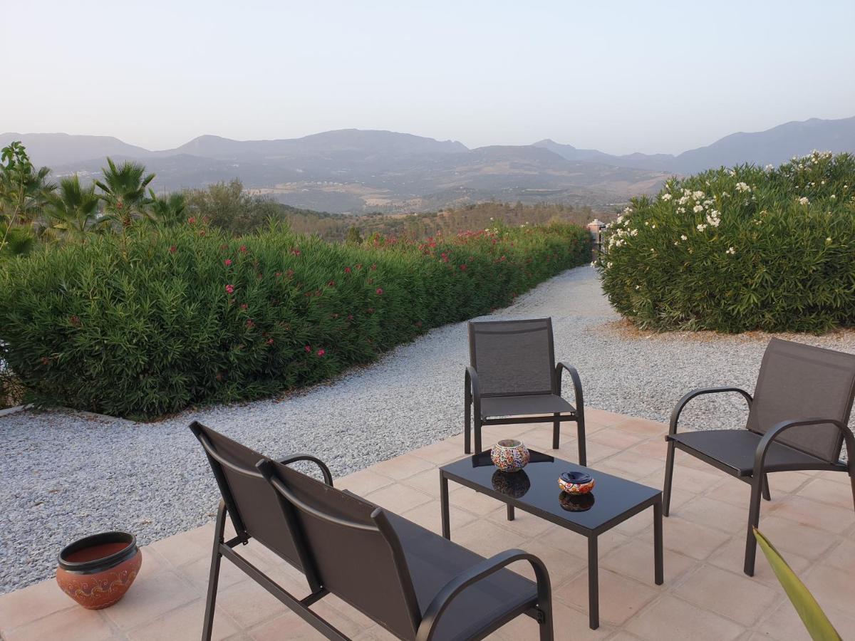 Premium Bed & Breakfast Casa Alegria Andaluza Los Romanes Exterior photo